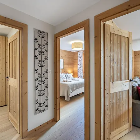 Les Flambeaux: Alpine Retreat With Summer Multipass Option *