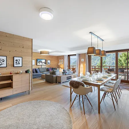 Apartment Les Flambeaux: Alpine Retreat With Summer Multipass Option *